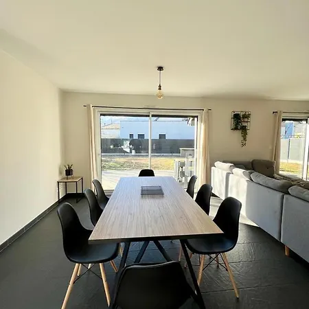 Maison Moderne Chaleureuse & Lumineuse - Pyrenees